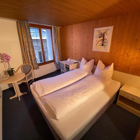 Dinh Hotel