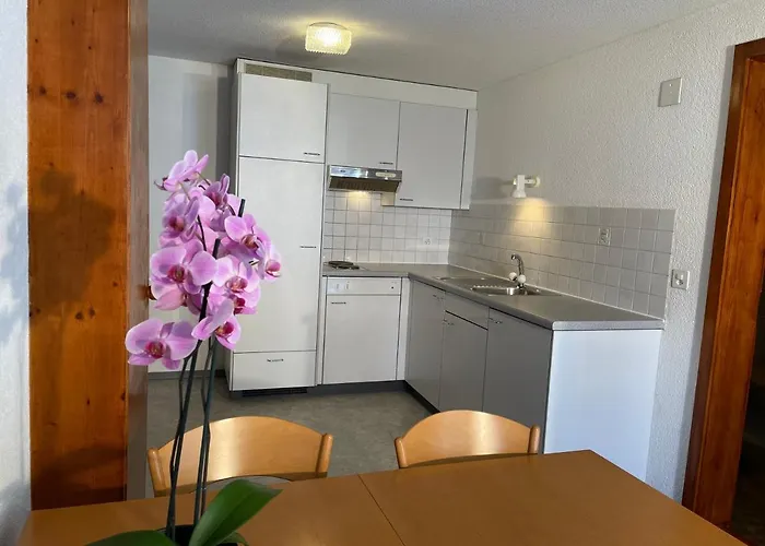 Hotell Dinh Zweisimmen